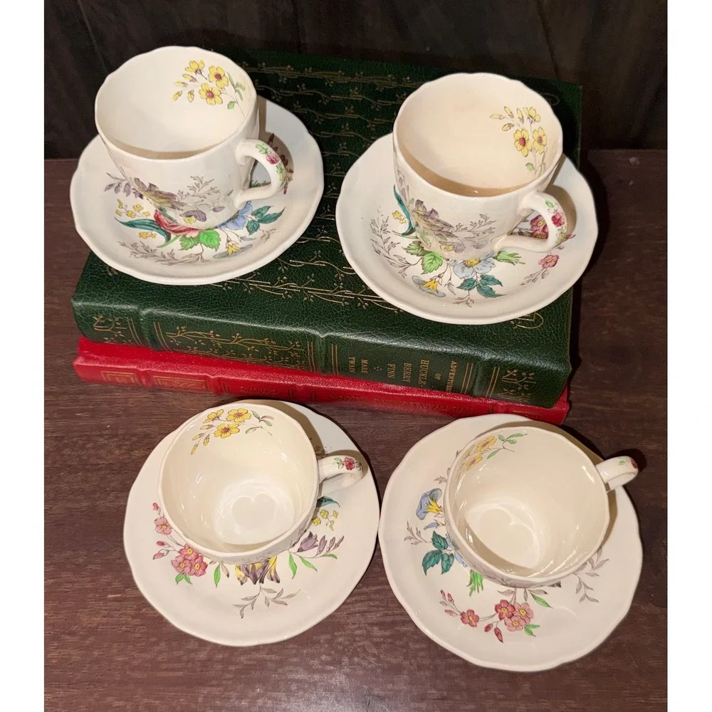 Spode Copeland Gainsborough Fancy Floral Tea‎ Cups Saucers Set of 4 Vintage